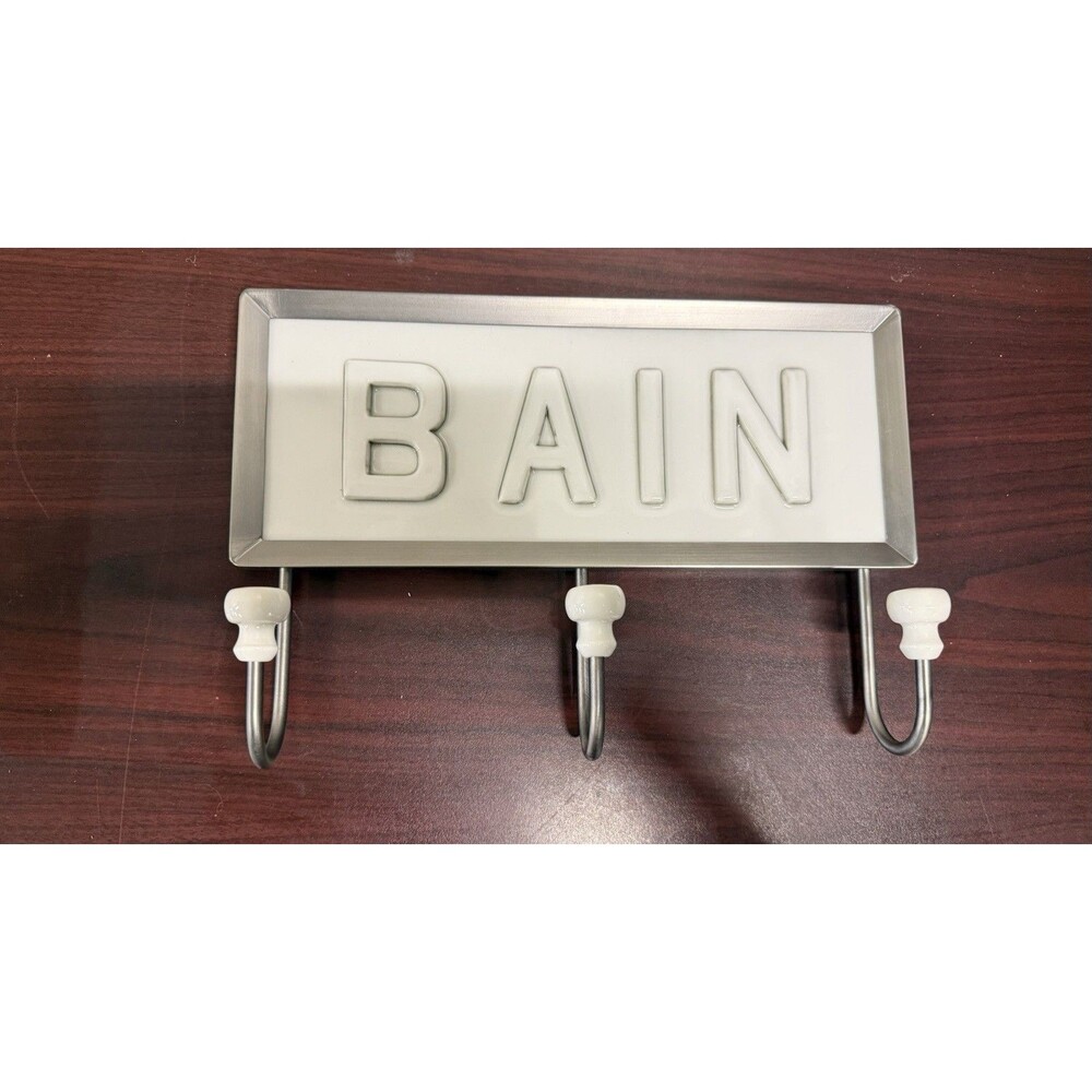 POTTERY BARN BAIN BATH BATHROOM WALL HANGING HOOKS 3 Satin Nickel White Ceramic